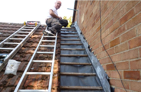 photo of Tiled roof repairs in Oxford Tiled roof repairs in Oxford